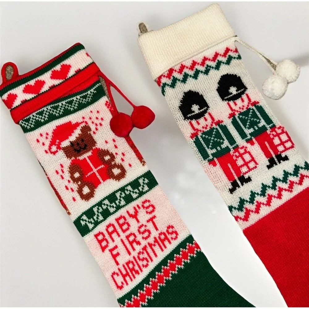 Vintage Knit Sweater‎ Style Christmas Stockings Lot of 4 Red Green White Kitschy
